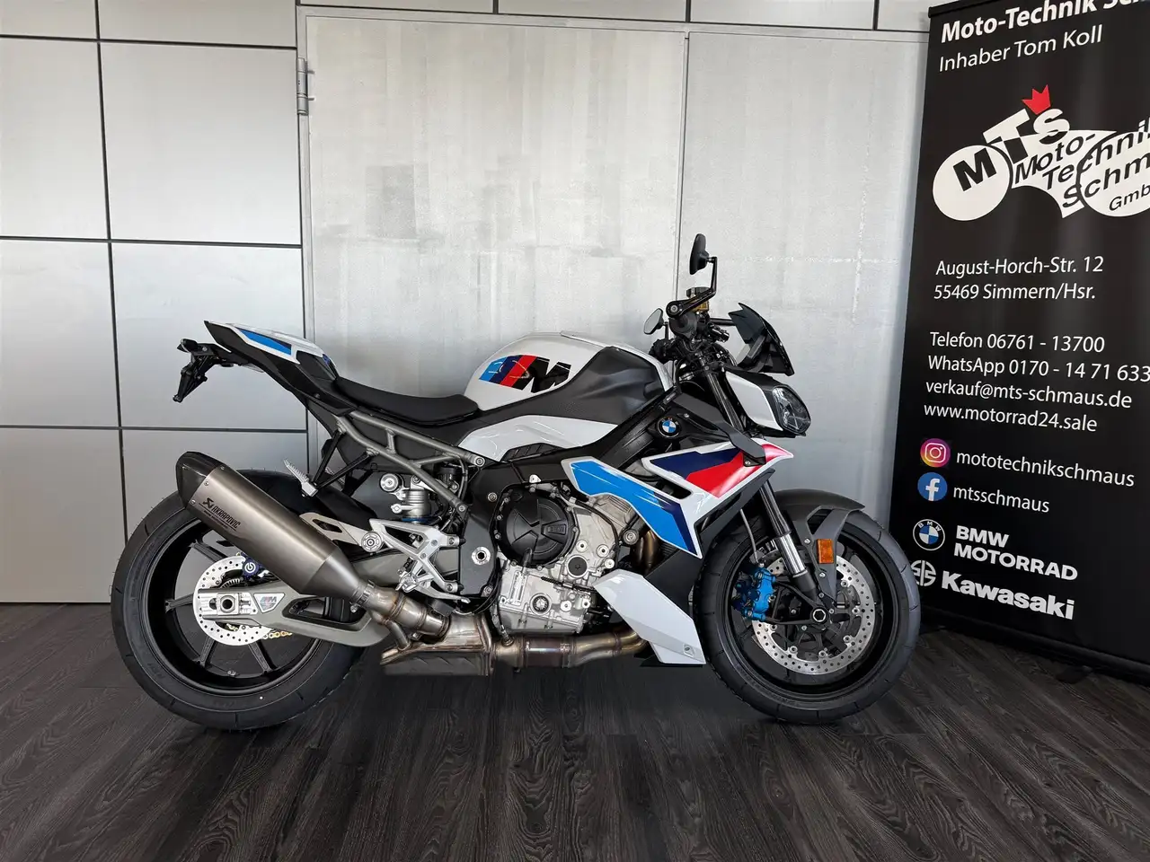 BMW M 1000 R
