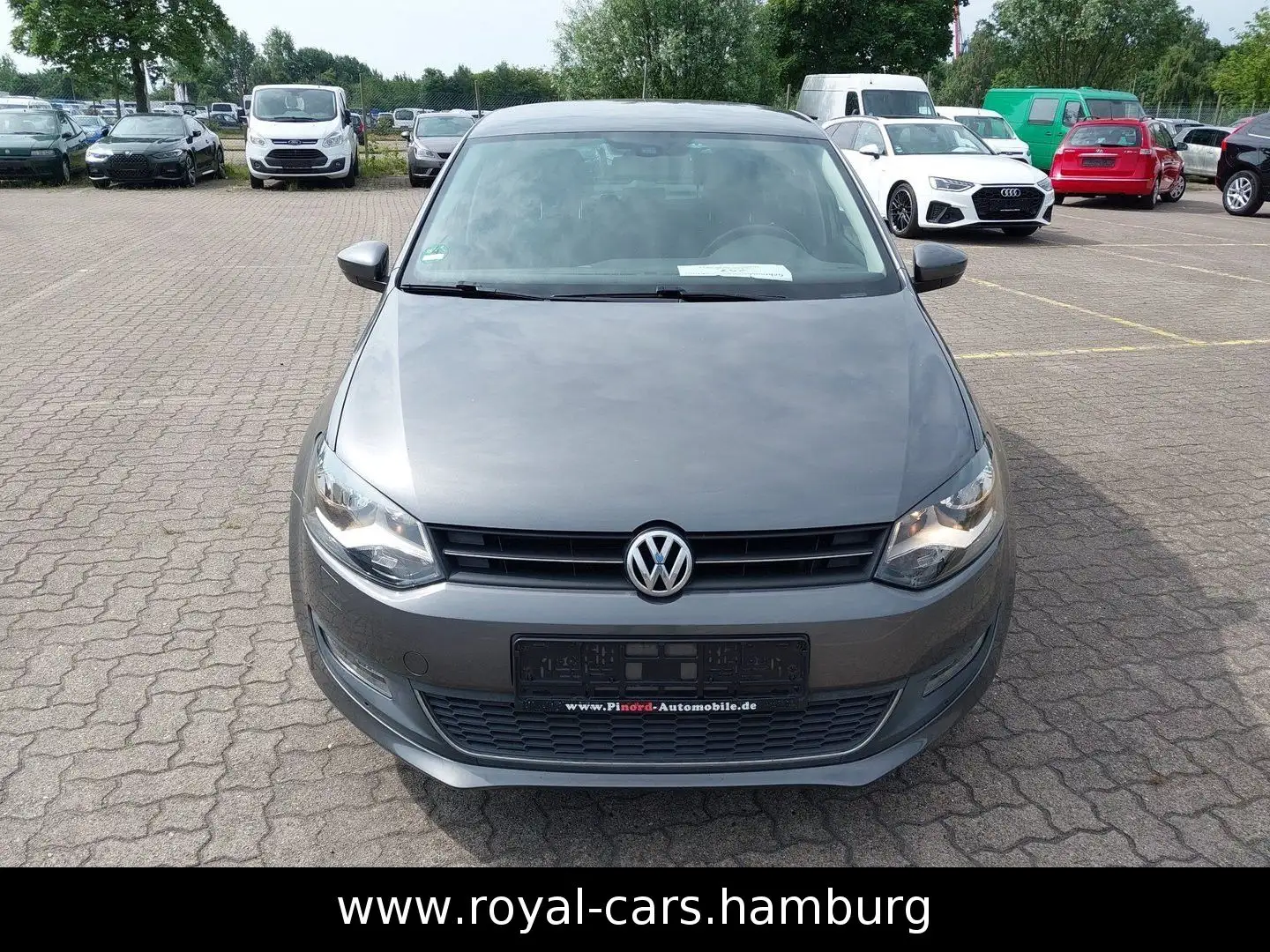 Volkswagen Polo V Highline*SHZ*TEMPOMAT*KLIMA*PDC*BT* Gri - 2