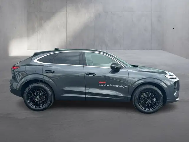 Audi Q3 TFSI quattro 150 kW intense Ansicht 5