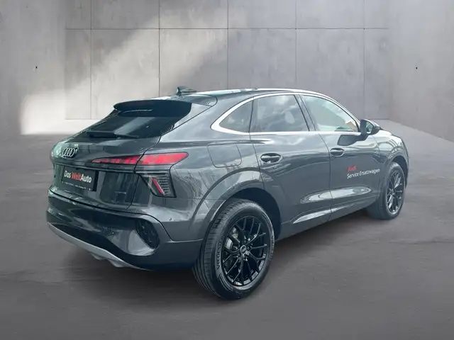 Audi Q3 TFSI quattro 150 kW intense Ansicht 4