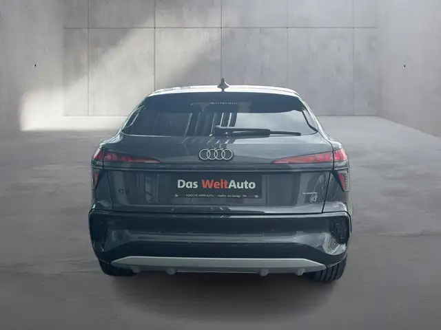 Audi Q3 TFSI quattro 150 kW intense Ansicht 3