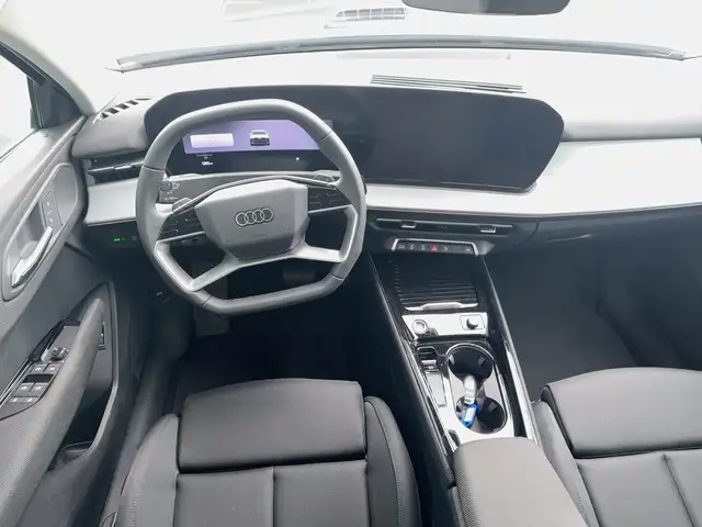 Audi Q3 TFSI quattro 150 kW intense Ansicht 10