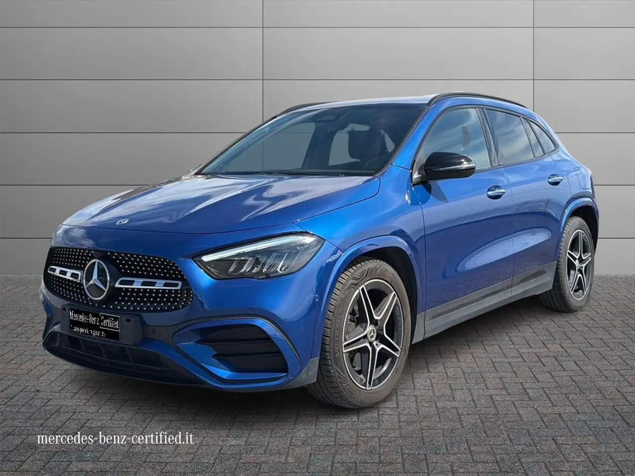Mercedes-Benz GLA 200 d AMG Line Advanced Plus auto — photo 1 of 17