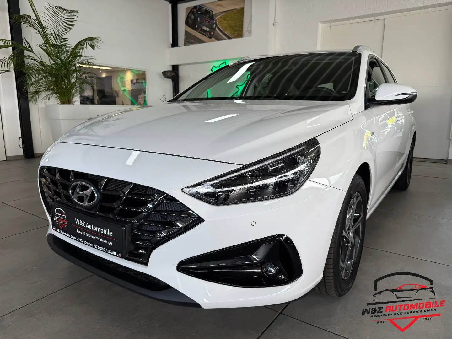Hyundai i30 1.5 T-GDI Kombi  +LED+CarPlay+SHZ+Kamera+ bijela - 1