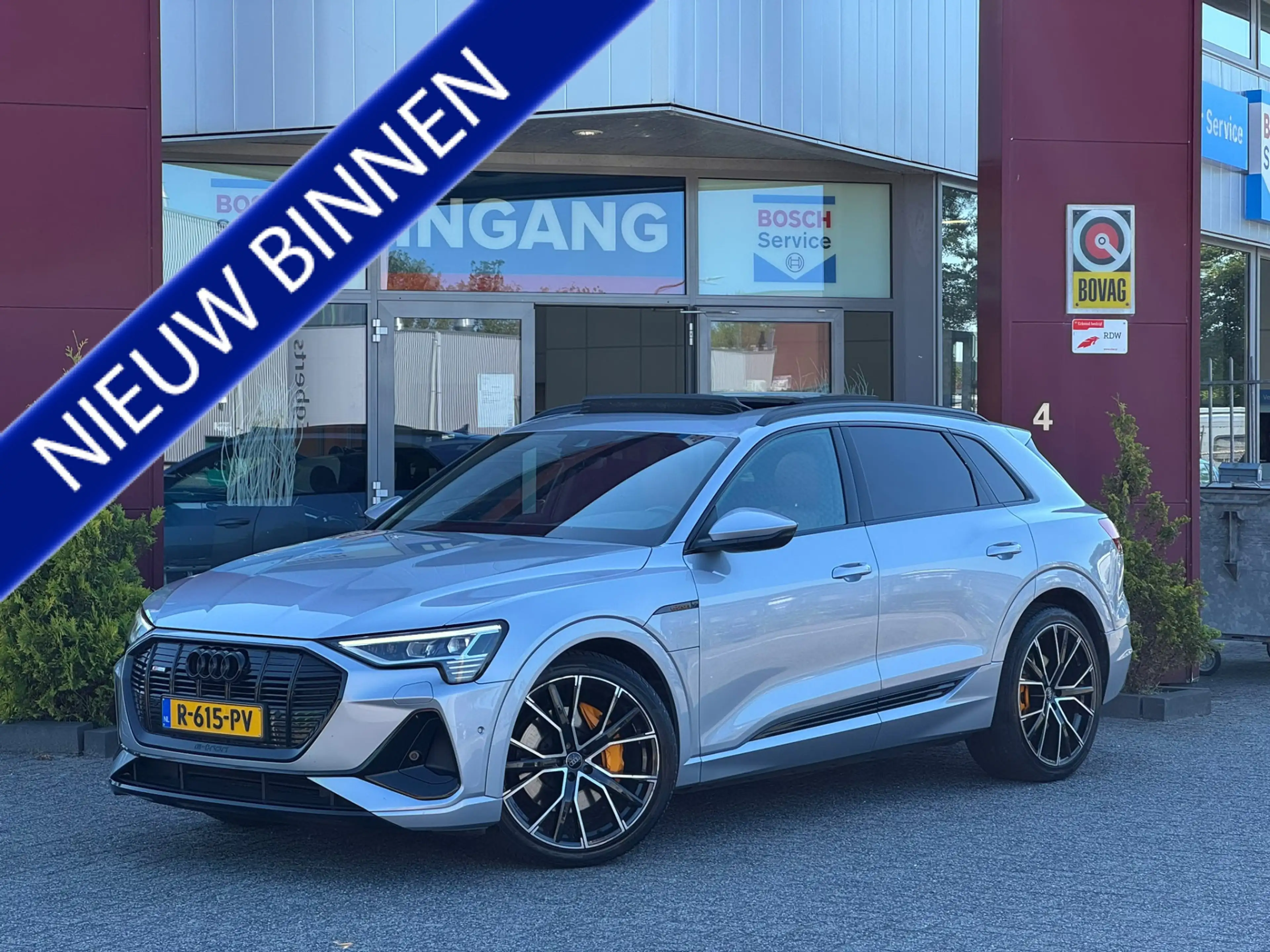 Audi e-tron 55 quattro S edition 95 kWh | Pano | ACC