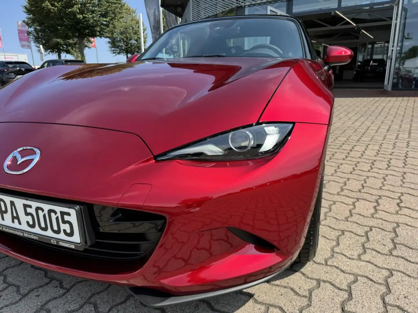 Mazda MX-5 1.5L SKYACTIV-G Exclusive-Line Rot - 2