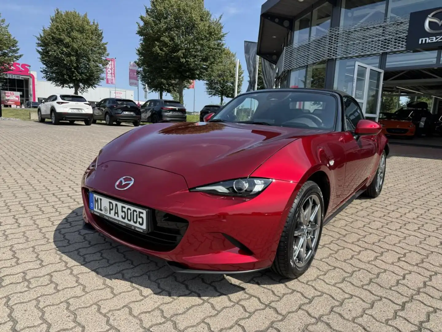 Mazda MX-5 1.5L SKYACTIV-G Exclusive-Line Rot - 1