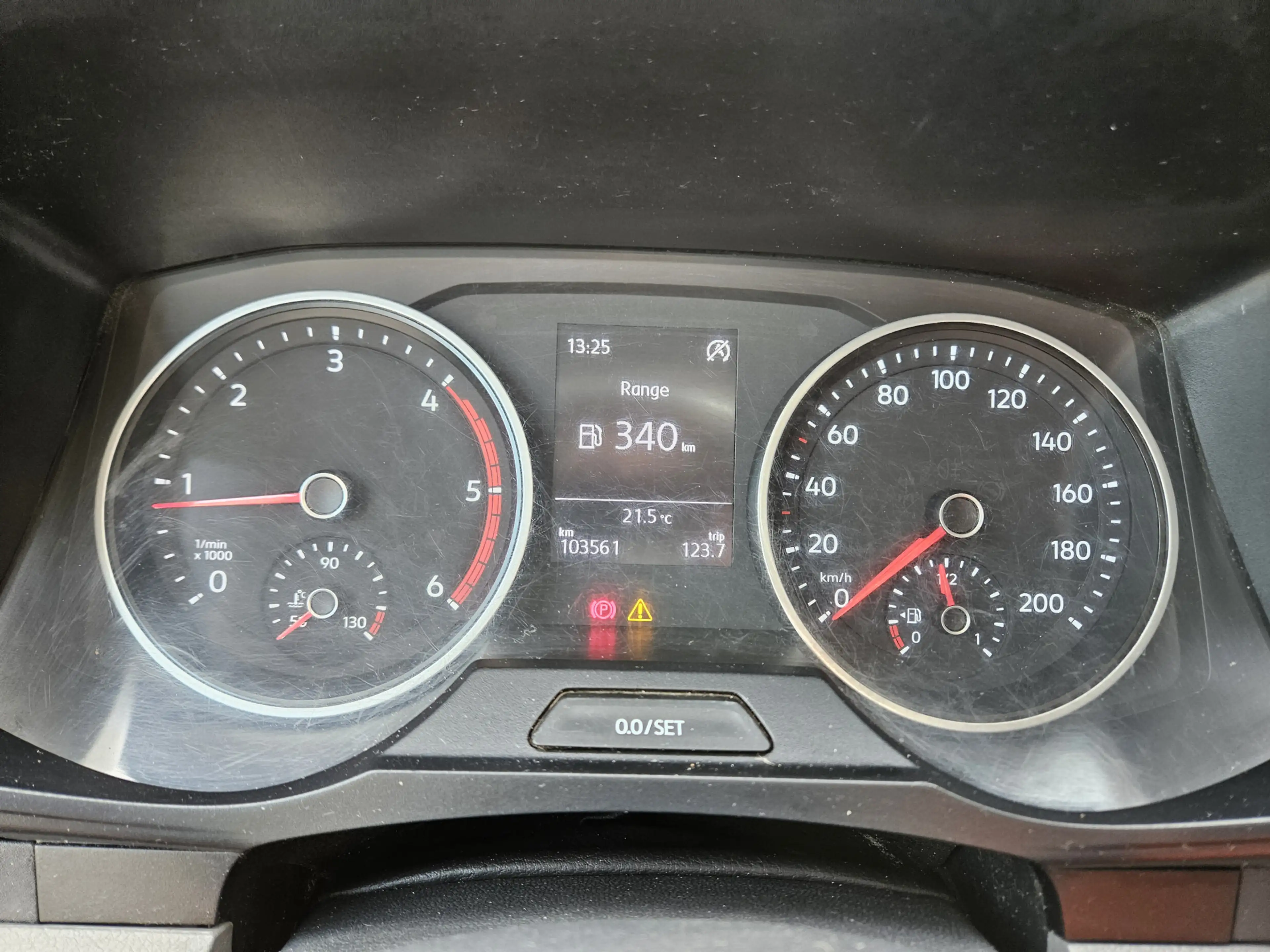Volkswagen Crafter 35 2.0 TDI L4 DC Highline — photo 6