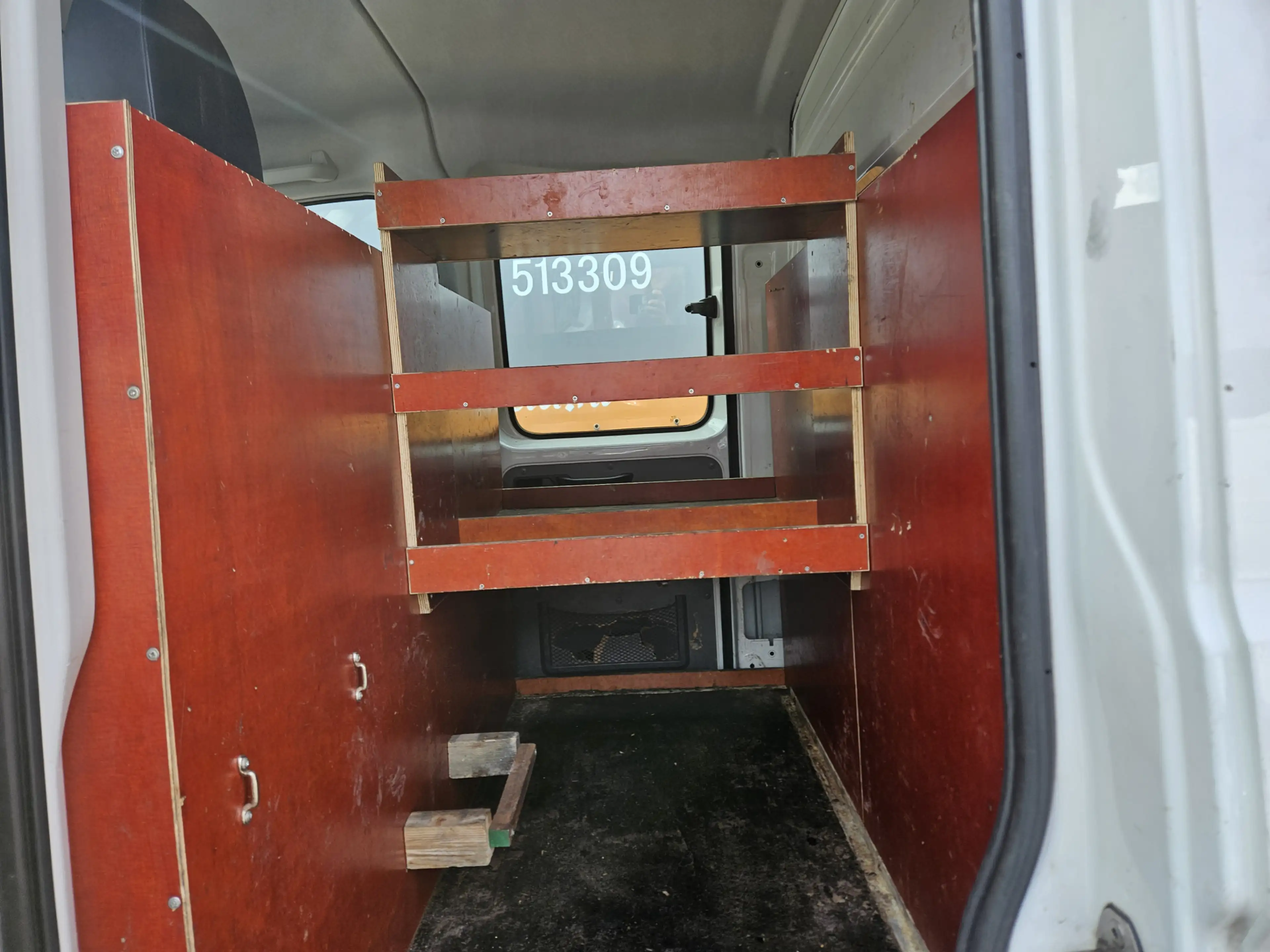 Volkswagen Crafter 35 2.0 TDI L4 DC Highline — photo 15