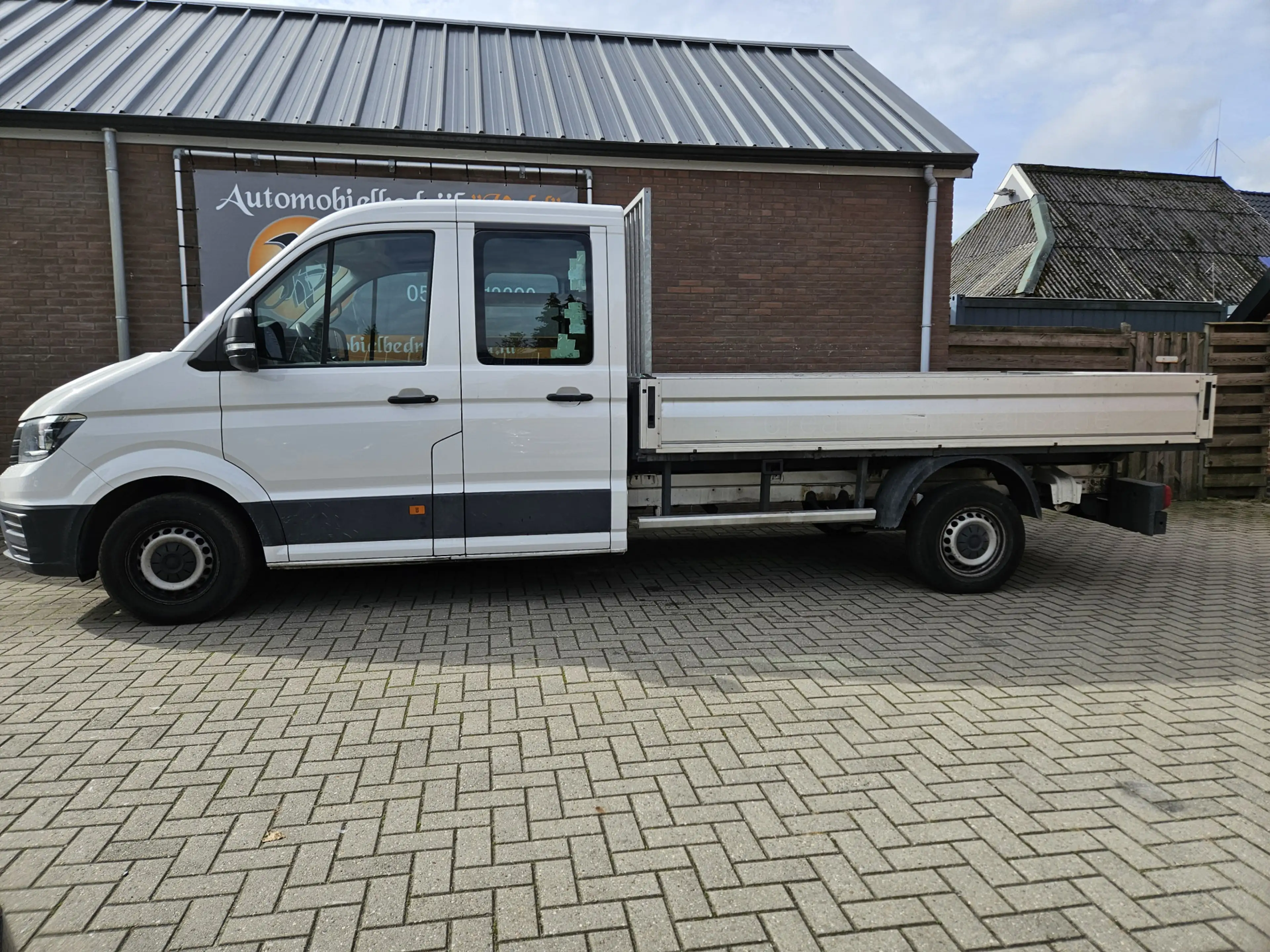 Volkswagen Crafter 35 2.0 TDI L4 DC Highline — photo 3