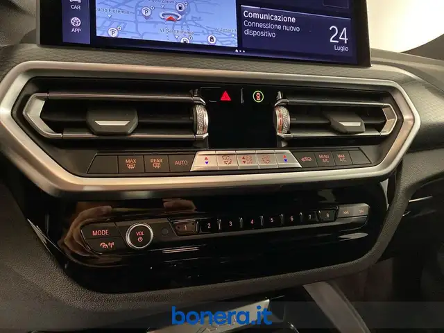 BMW X4 view 22