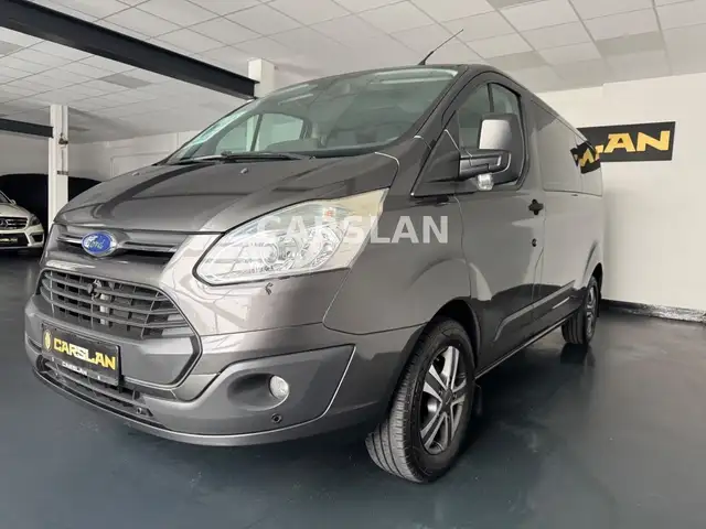 Ford Tourneo Custom view 7