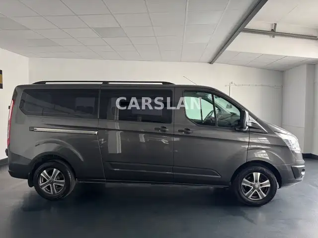 Ford Tourneo Custom view 8