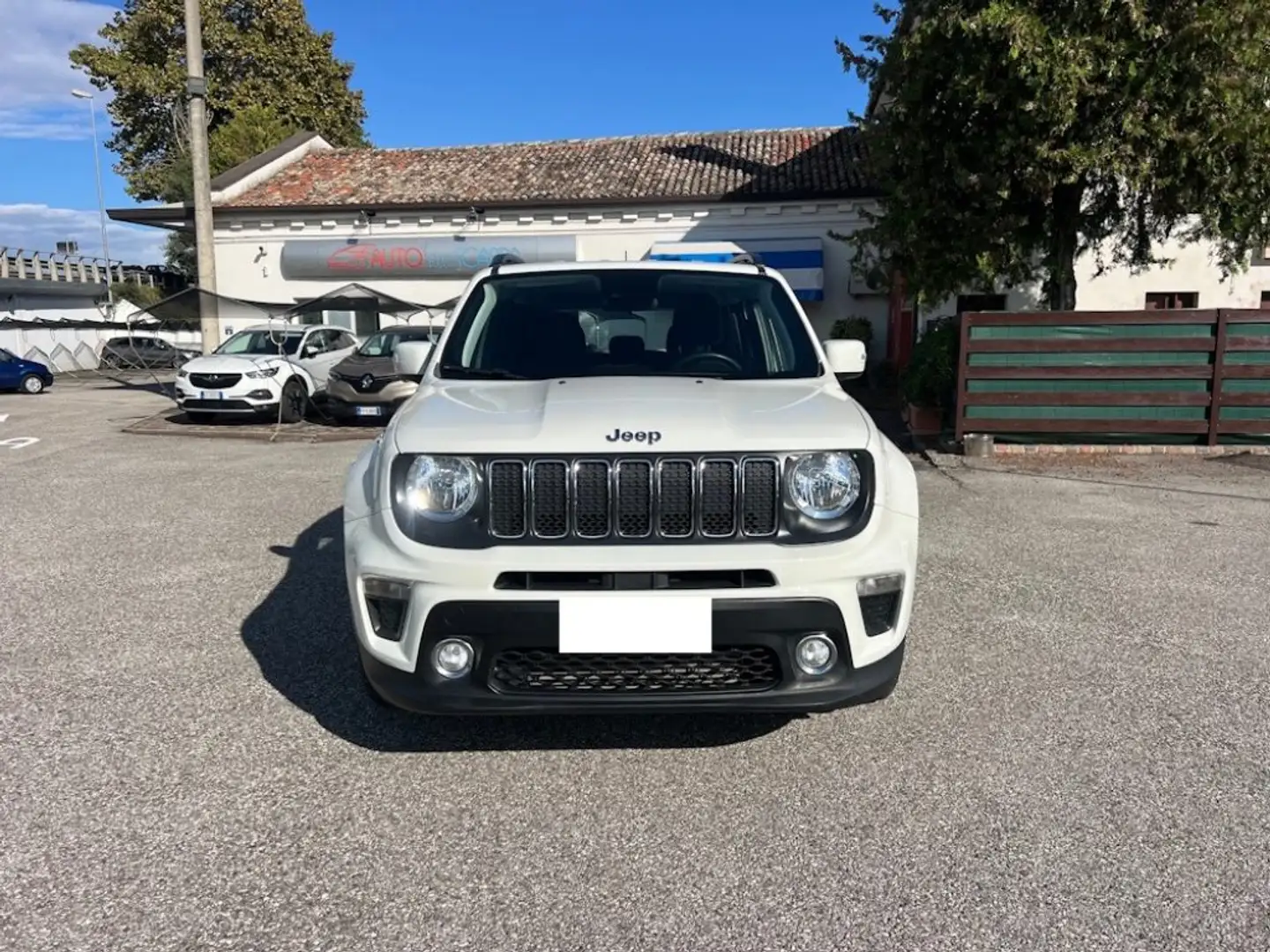 Jeep Renegade 1.6 Mjt DDCT 120 CV Longitude Weiß - 2