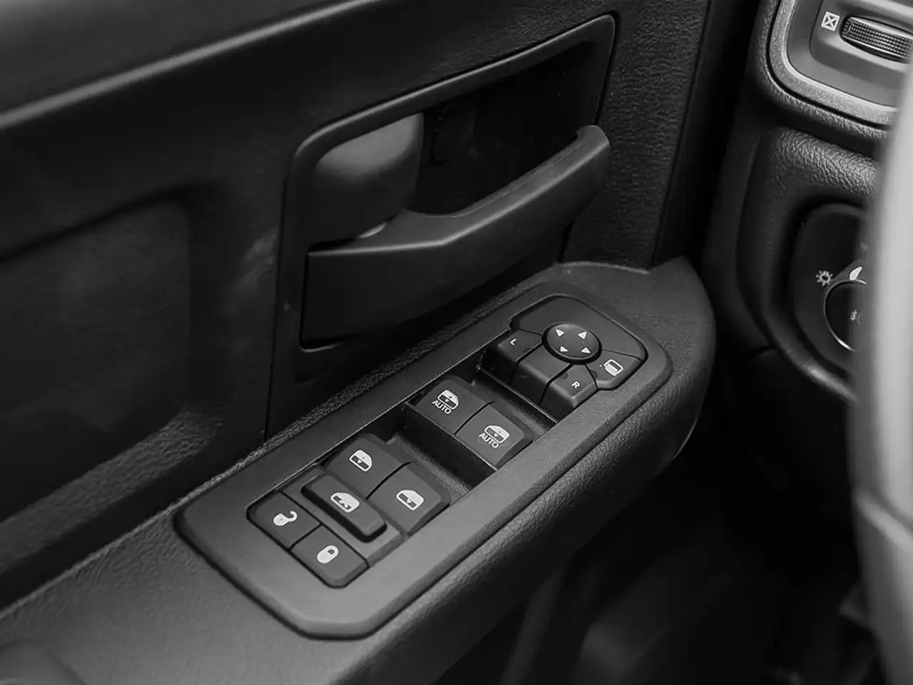 RAM 5500 снимка RAM 5500