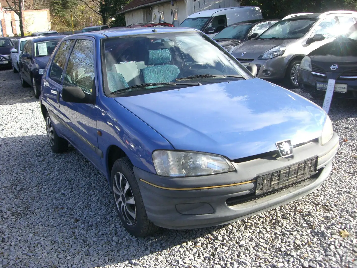 Peugeot 106 2.Hand , wenig km & HU 10/26 !!! Bleu - 1