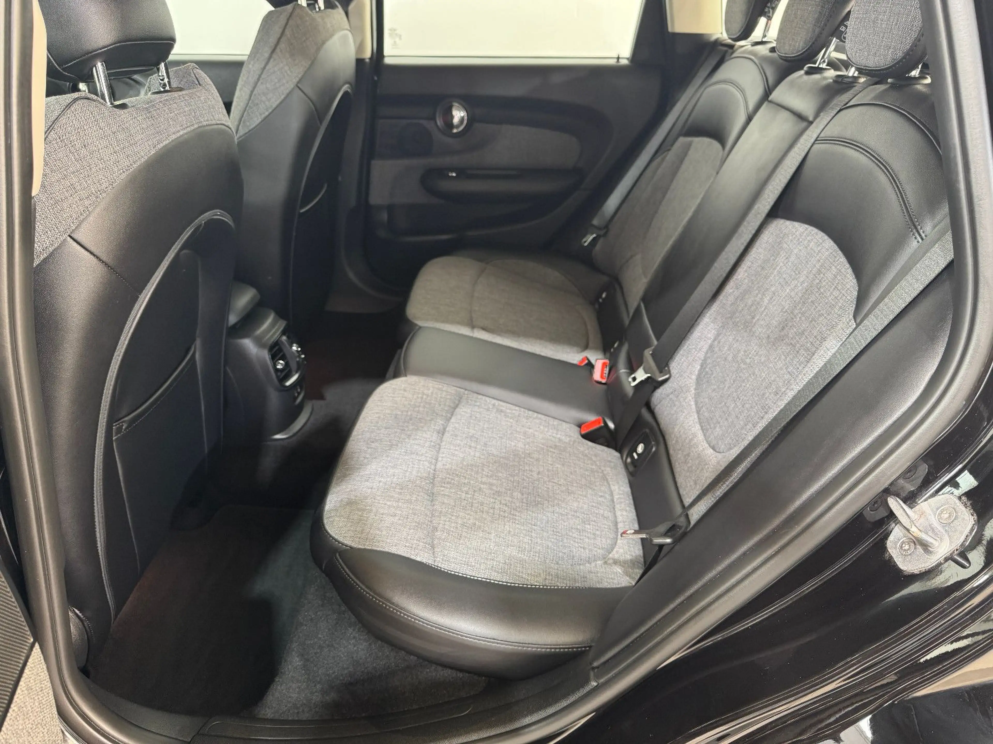 MINI Cooper Clubman *1.HAND+SCHECKHEFT+ALLWETTER 18"* — photo 13