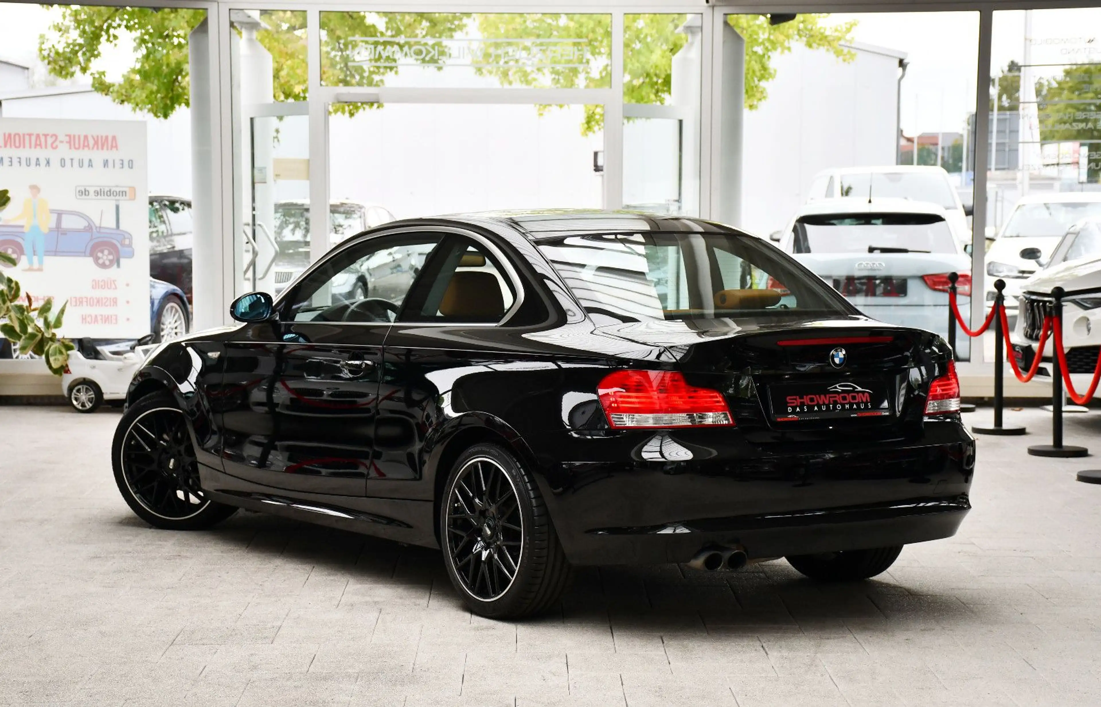 BMW 125 i Coupe 3.0 6 Zyl Autmatik Leder nur 85tkm! — photo 4