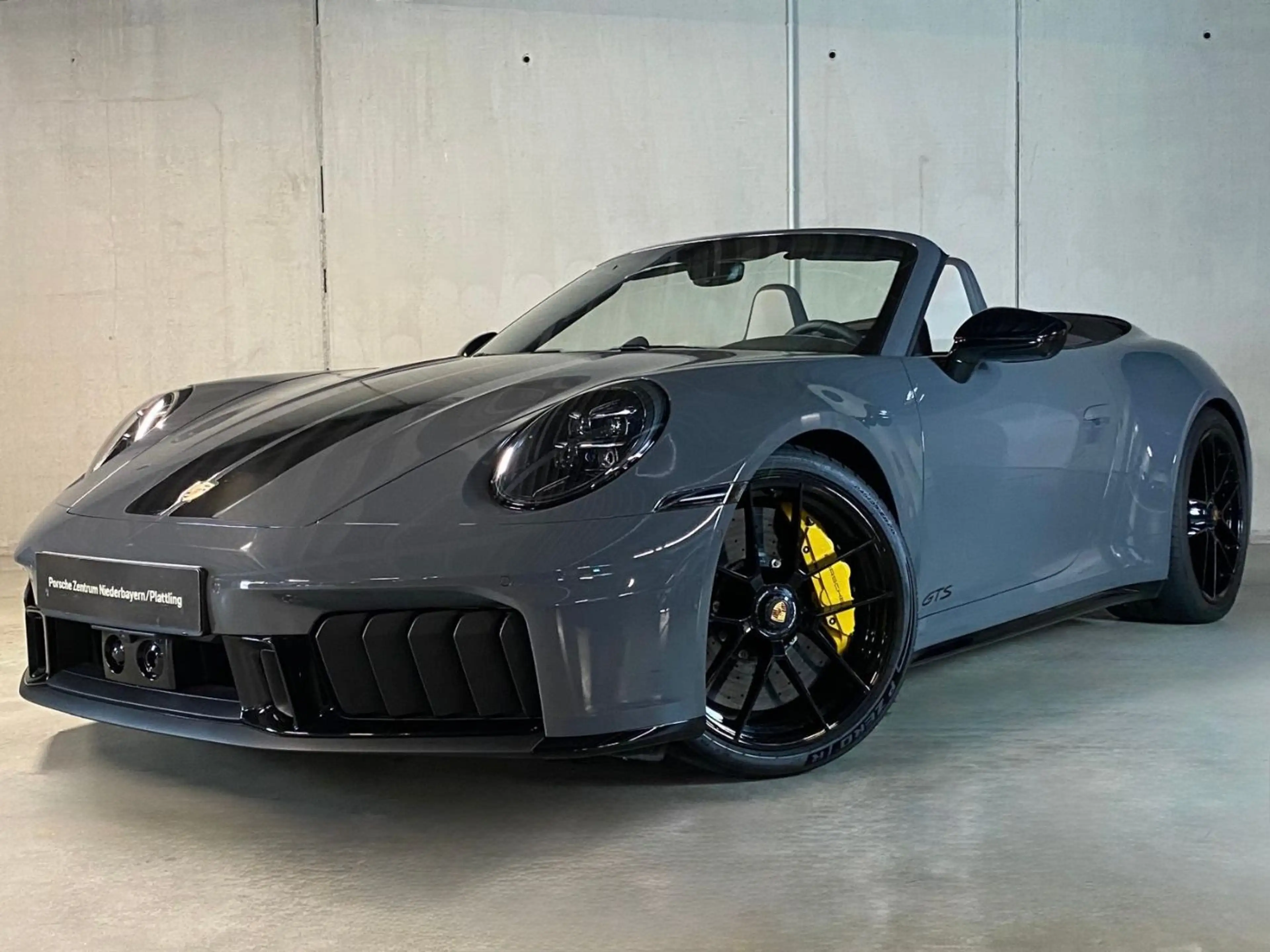 Porsche 992 (911) Carrera 4 GTS Cabrio |PCCB |Burmester — photo 2