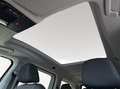 Volkswagen Caddy Life Maxi 'Dark Label' 7-Sitzer Motor: 1,5 l Schwarz - thumbnail 11