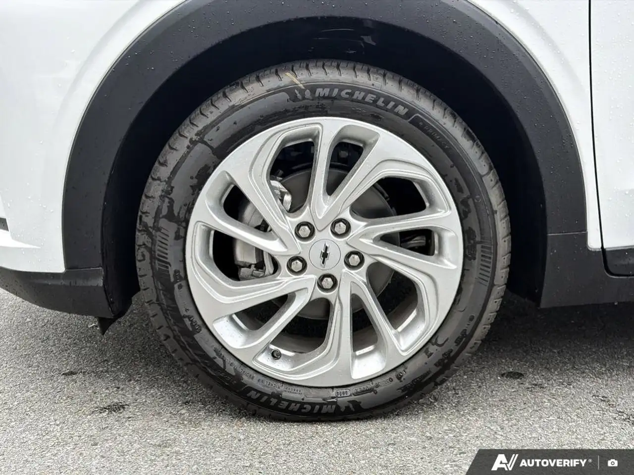 Chevrolet Bolt fotografie Chevrolet Bolt