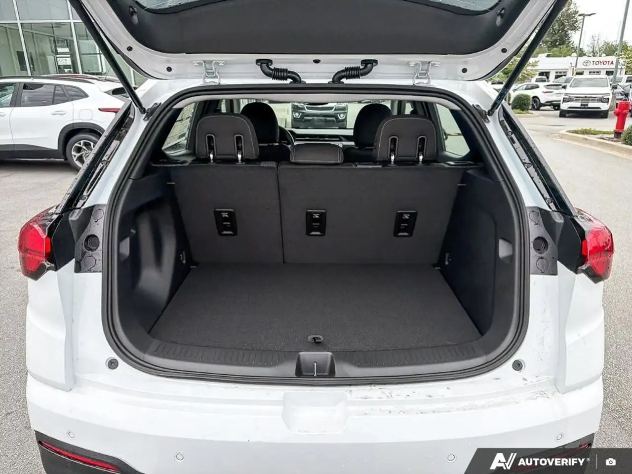 Chevrolet Bolt fotografie Chevrolet Bolt