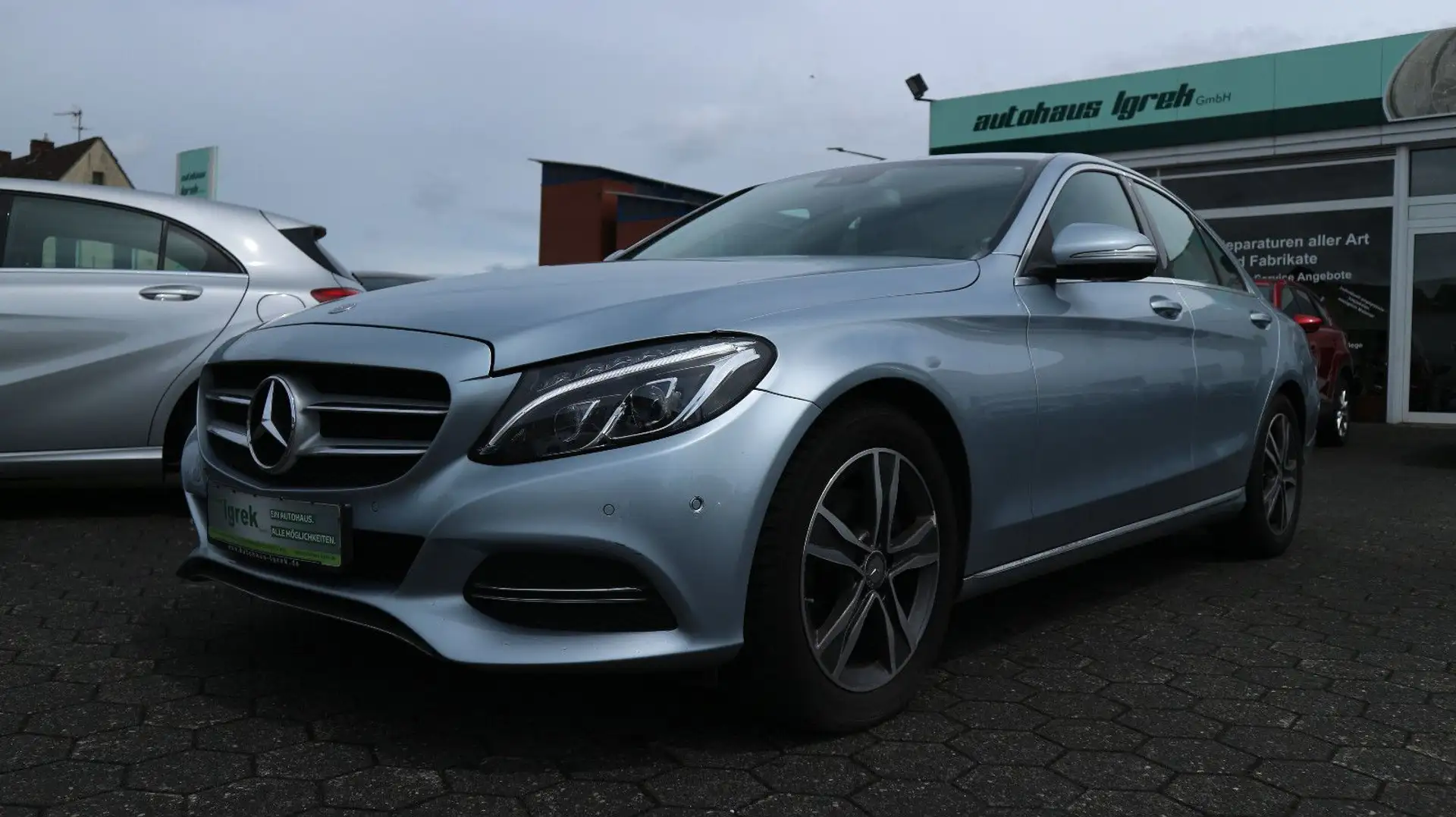 Mercedes-Benz C 220 BlueTec / d Avantgarde Argent - 2