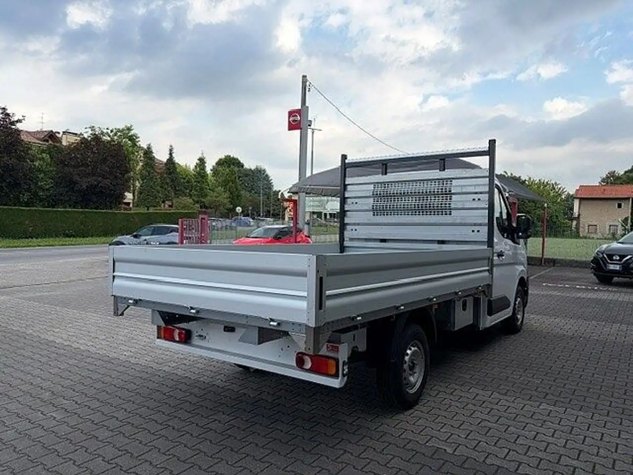Nissan Model not specified 2026