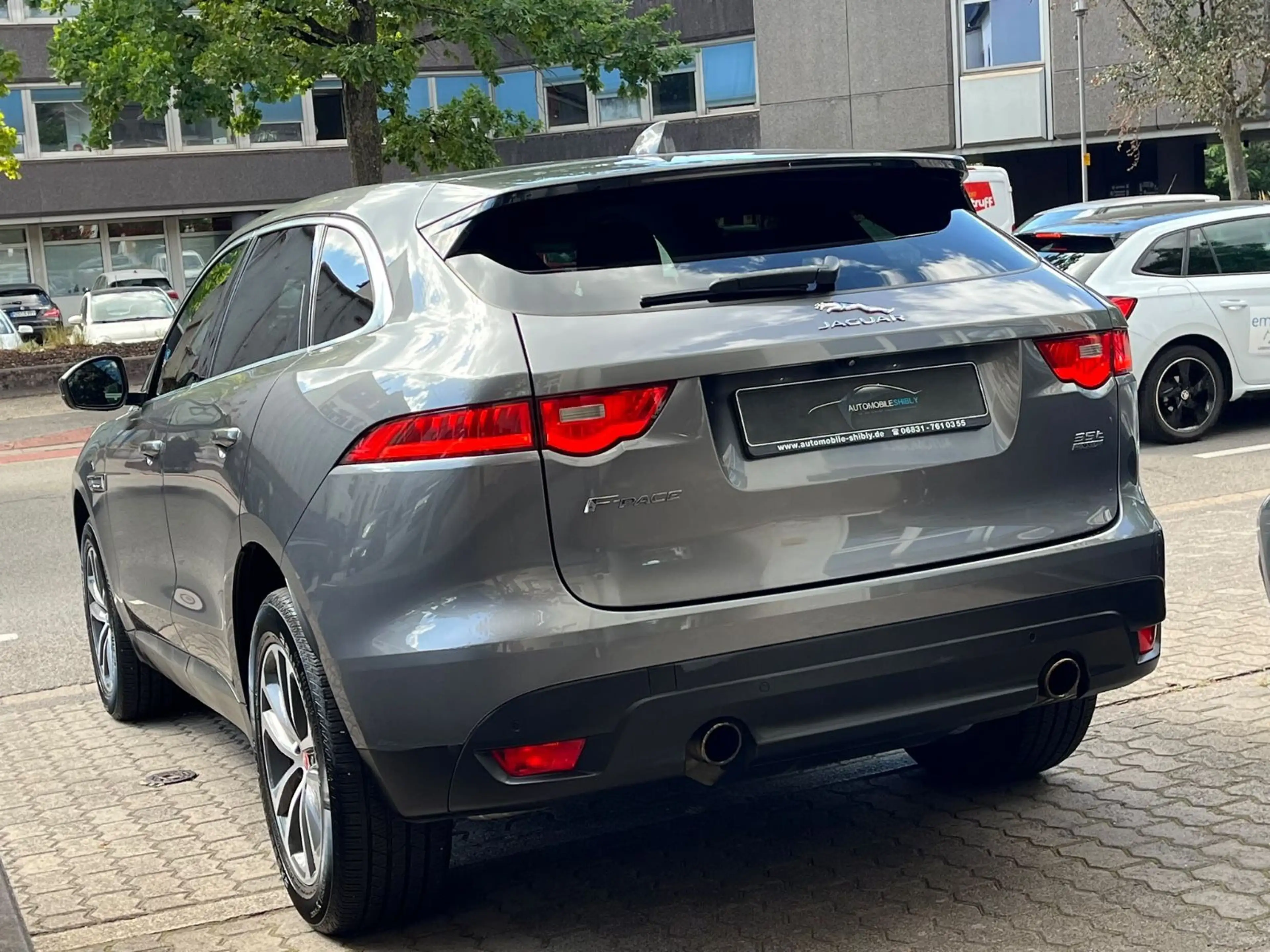 Jaguar F-Pace 3,0 Portfolio AWD LED, Leder — photo 8