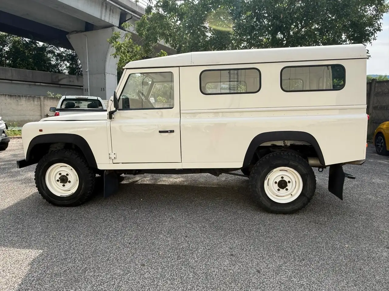 Land Rover Defender 110 2.5 tdi Hard Top, foto 4