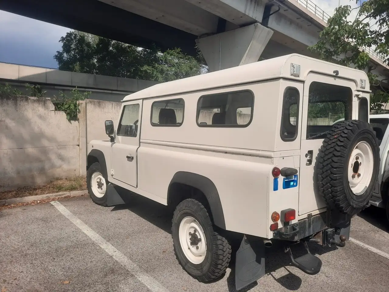 Land Rover Defender 110 2.5 tdi Hard Top, foto 3