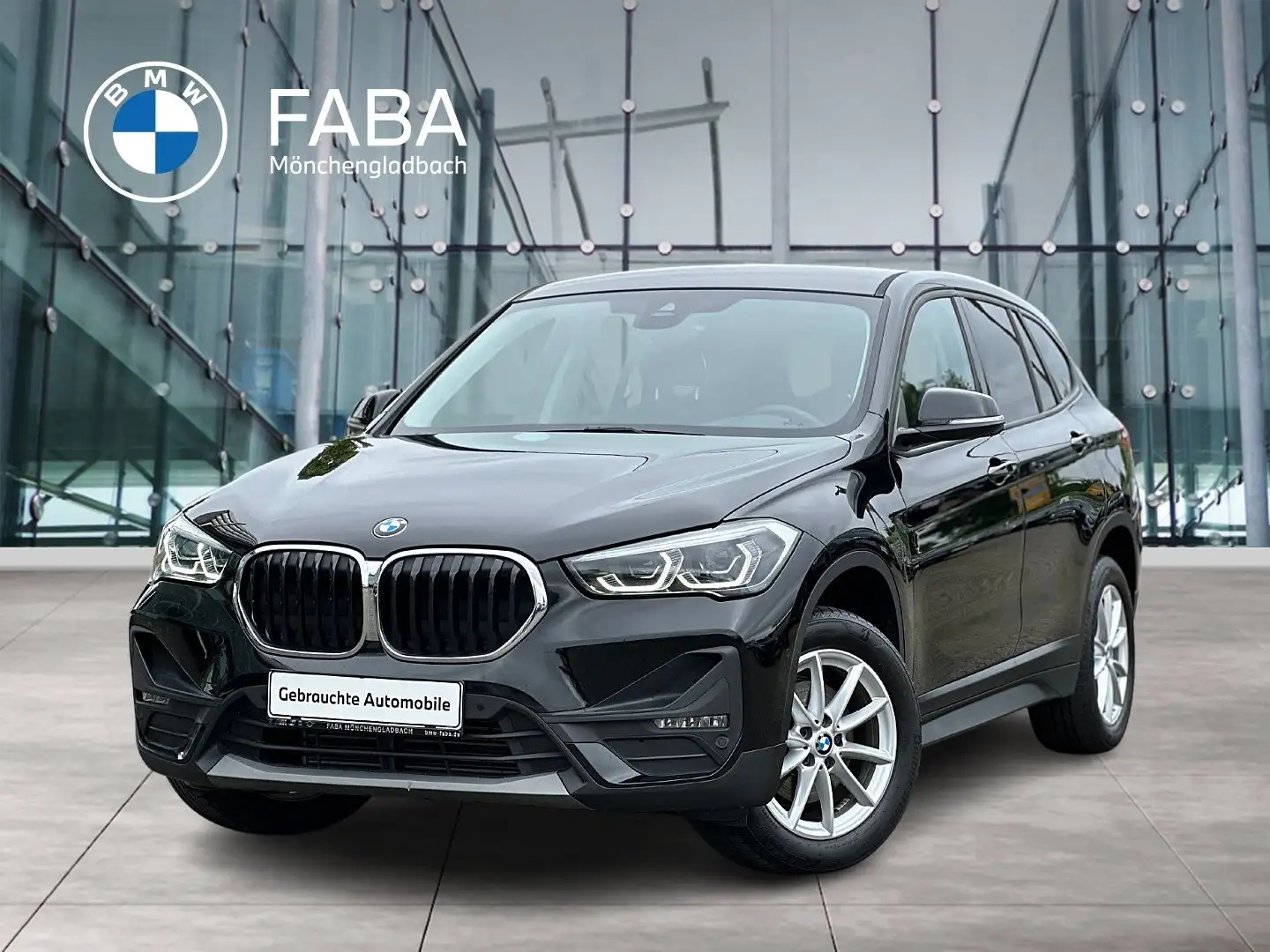 BMW X1 sDrive18d Advantage DAB LED Navi Tempomat Schwarz - 1