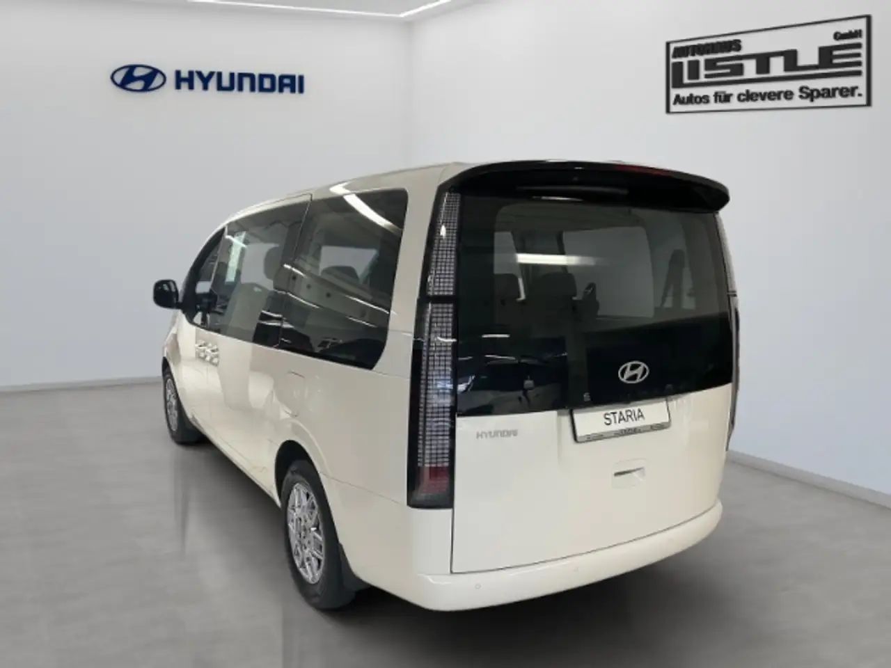 Hyundai Staria 2026