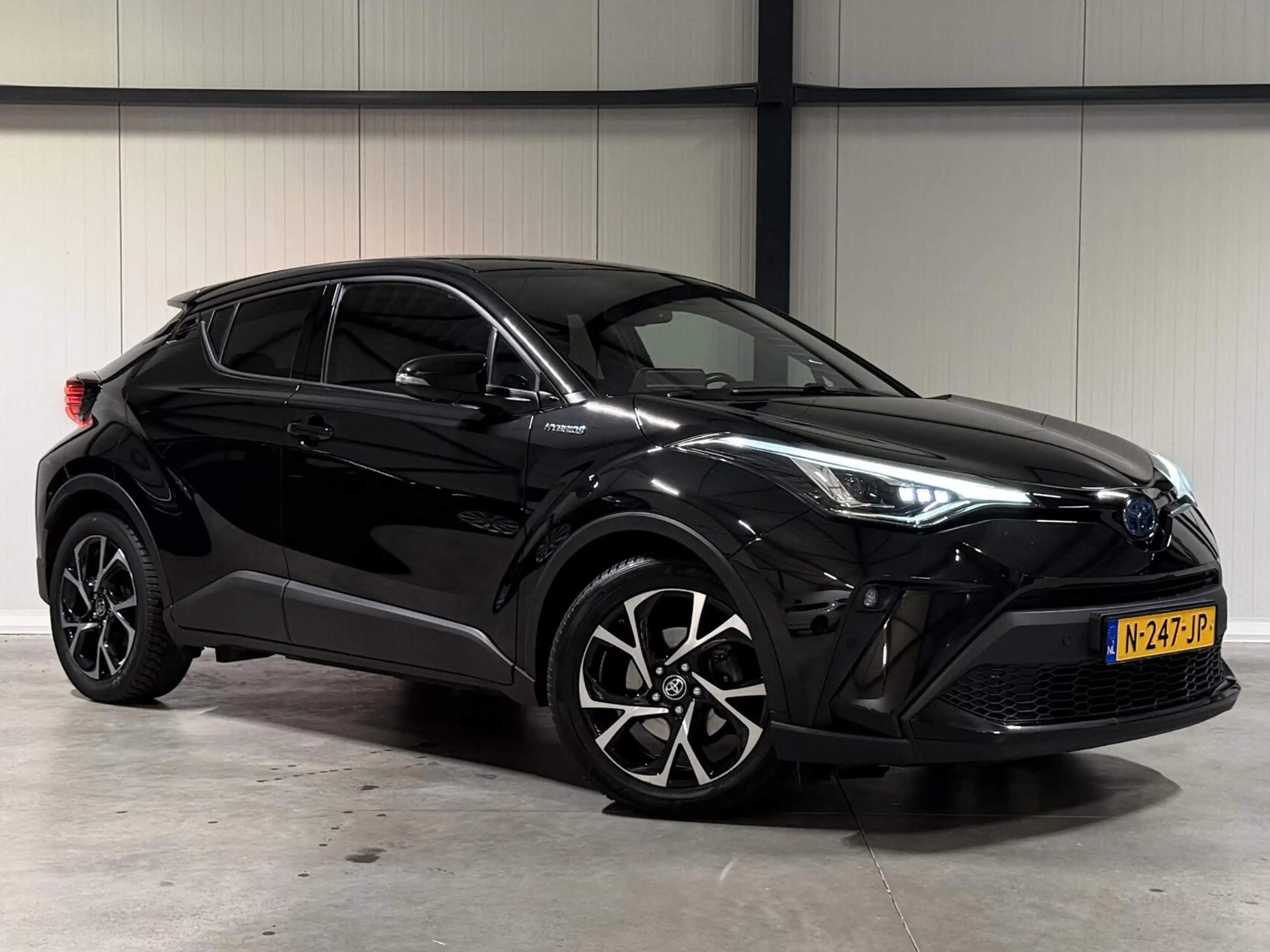 Toyota C-HR 2.0 Hybrid 184PK Style Navi Dodehoek Camera JBL — photo 24