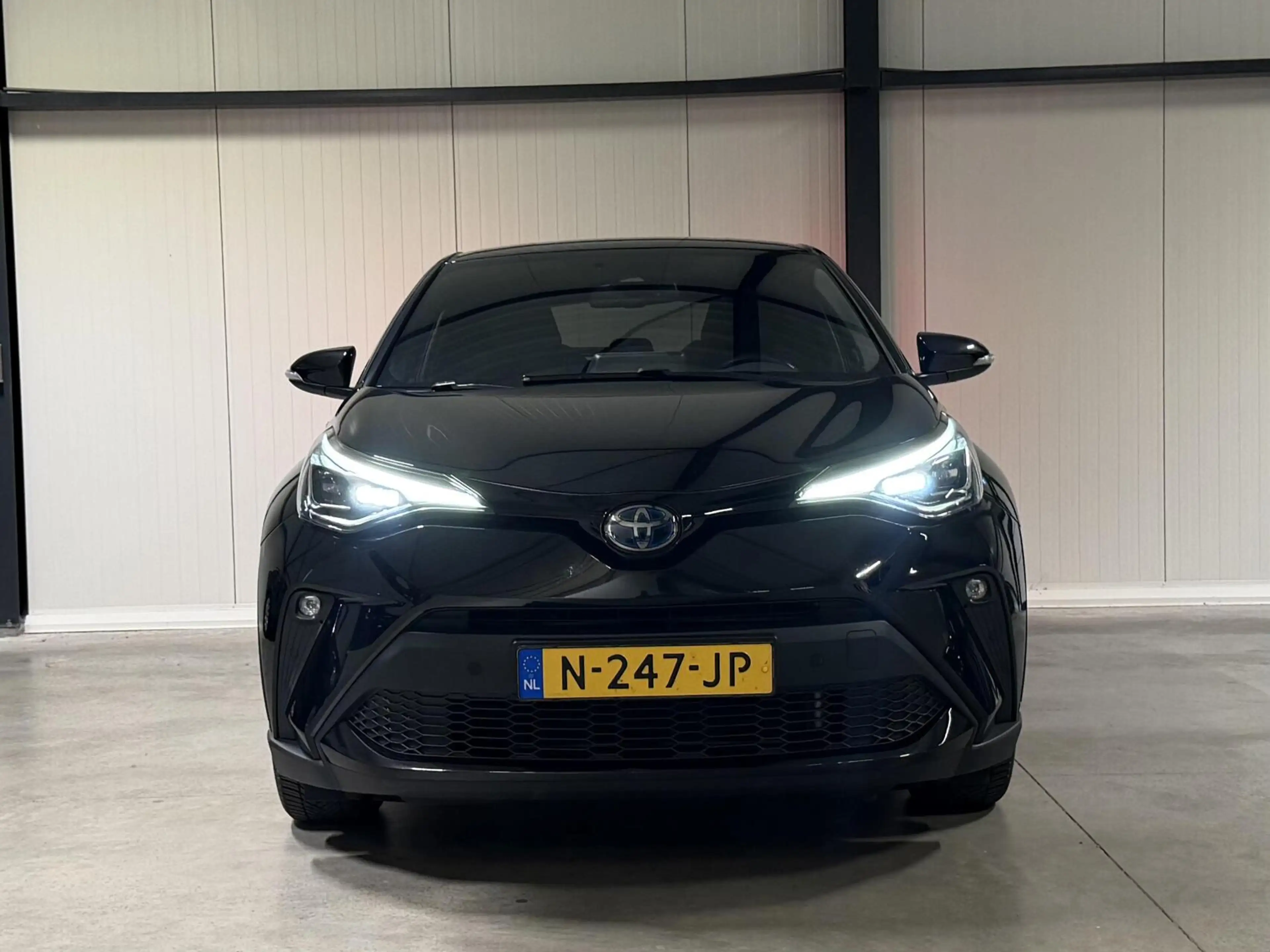 Toyota C-HR 2.0 Hybrid 184PK Style Navi Dodehoek Camera JBL — photo 7