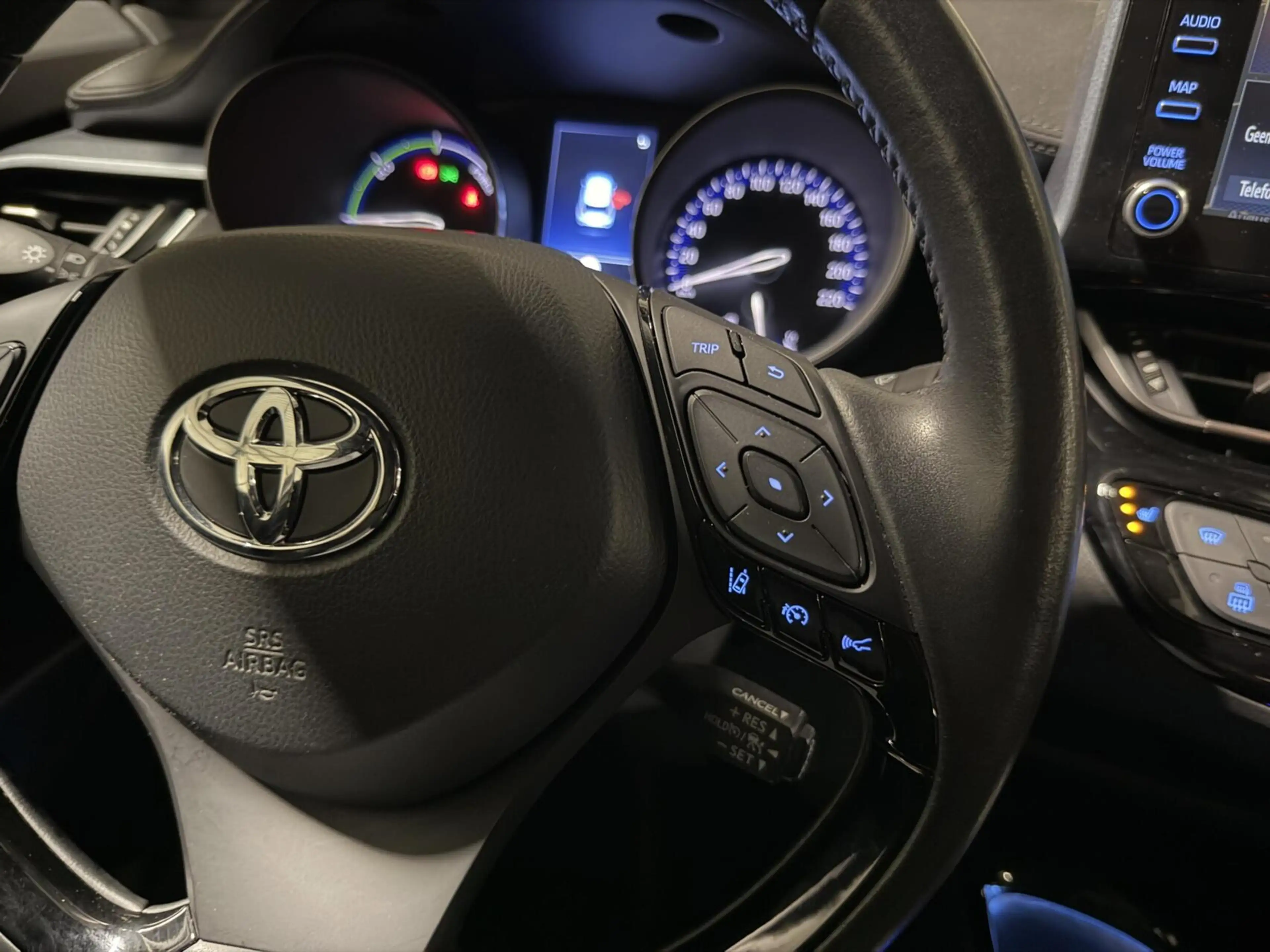 Toyota C-HR 2.0 Hybrid 184PK Style Navi Dodehoek Camera JBL — photo 13