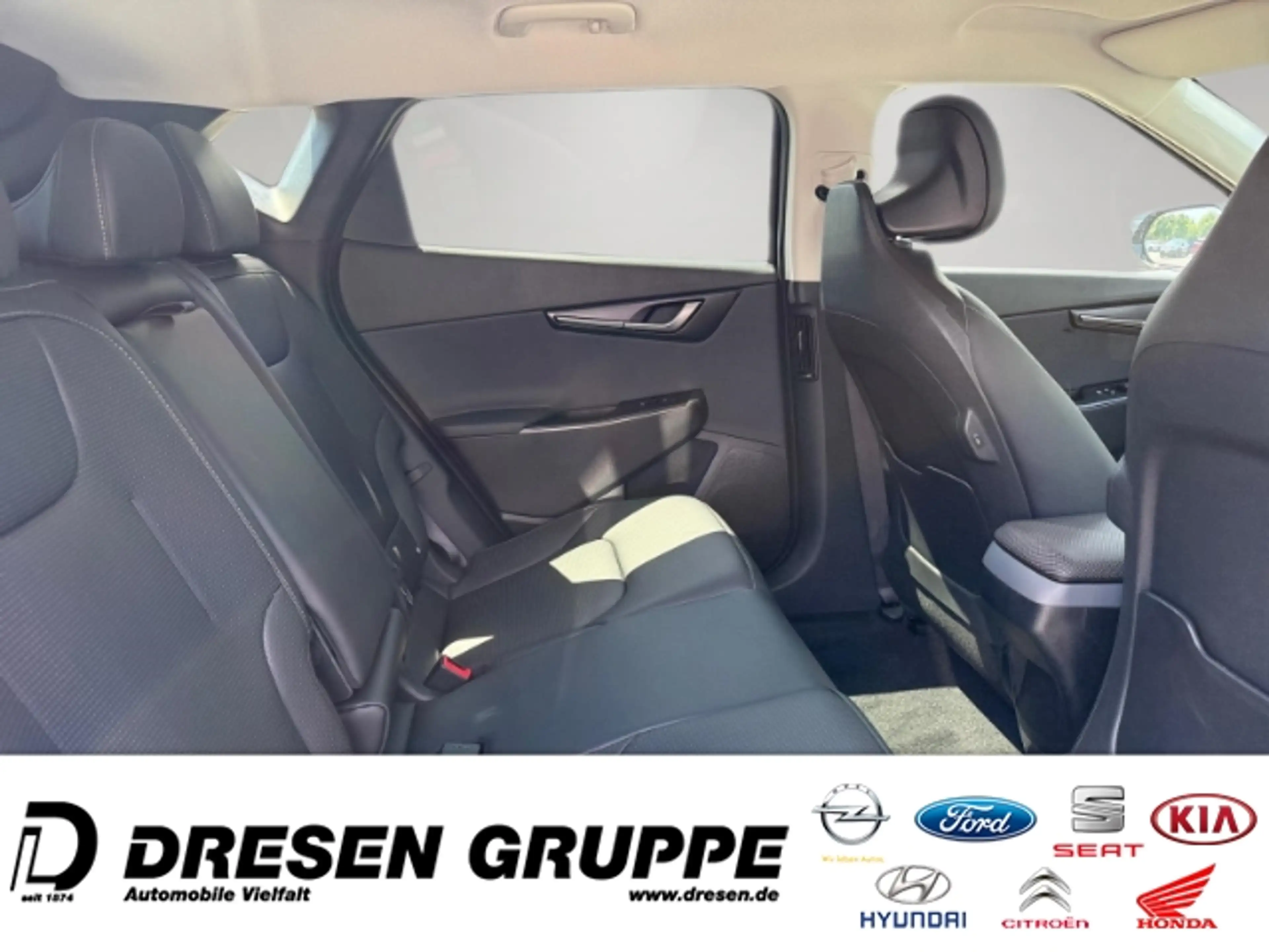 Kia EV6 Earth 84 kWh Navi,Klima,Carplay,DAB,Tempomat,Kamer — photo 13
