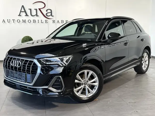 Audi Q3 main image
