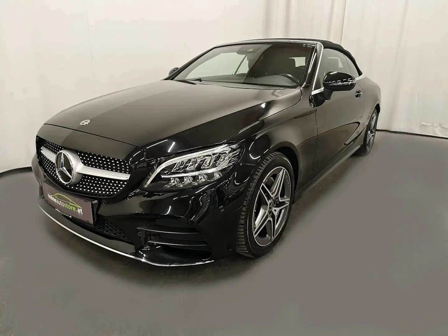 Mercedes-Benz C 180 Cabrio Aut. AMG, LED, AIRSCARF Schwarz - 2
