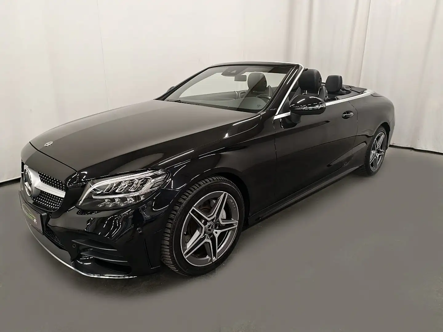 Mercedes-Benz C 180 Cabrio Aut. AMG, LED, AIRSCARF Schwarz - 1