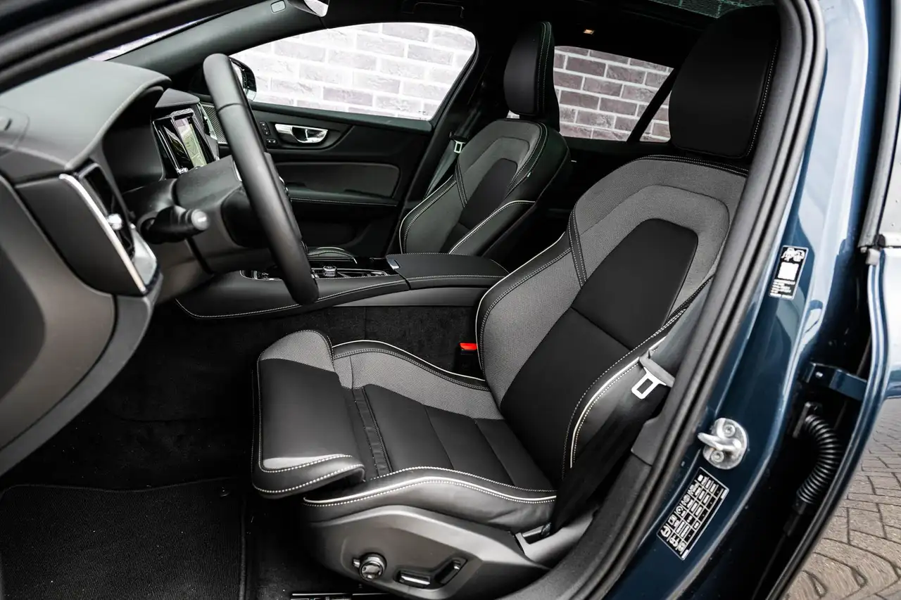 Volvo V60 2026