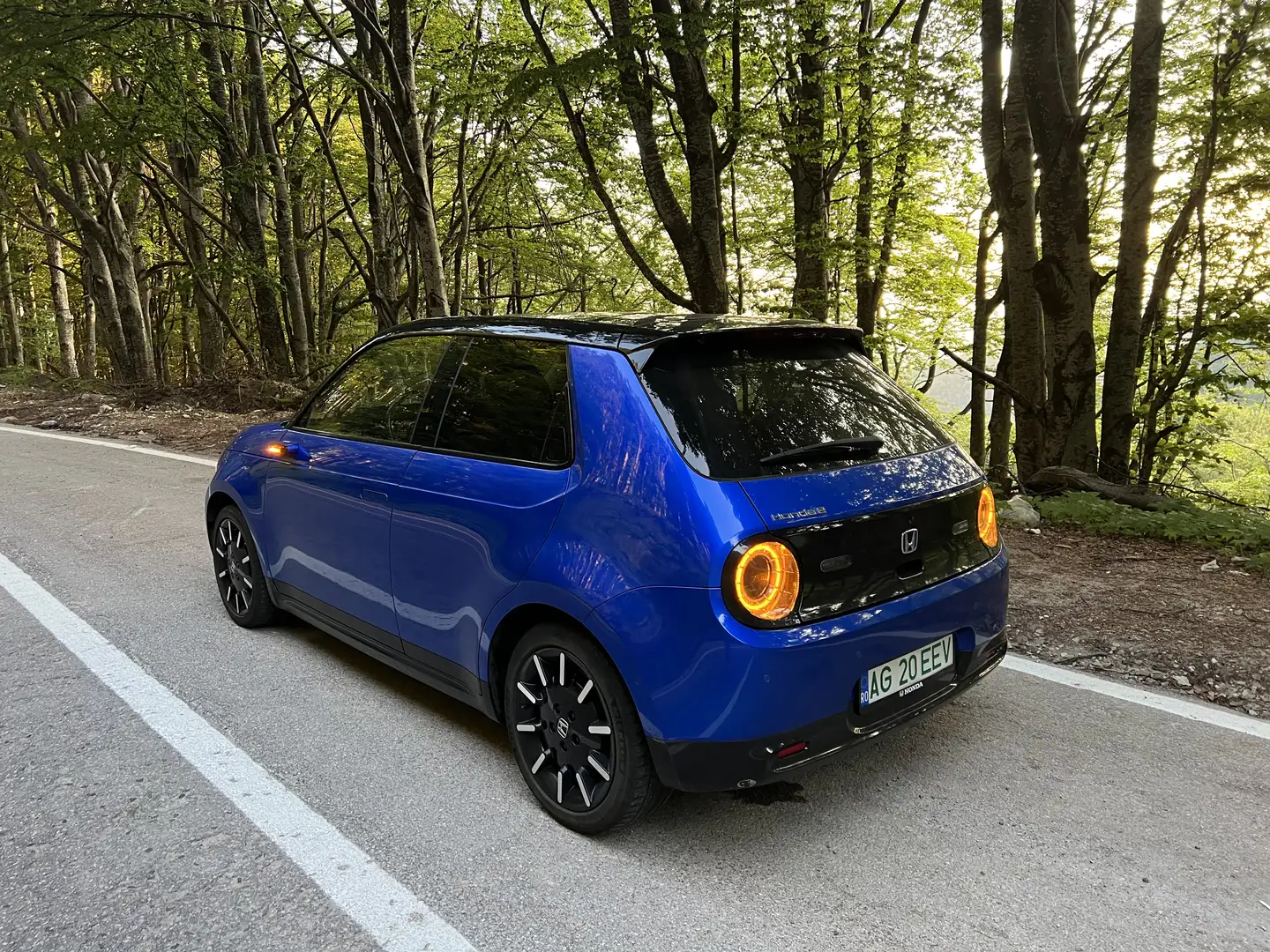 Honda e Advance 17’’, Premium Nappa Leather Pakett Blau - 2