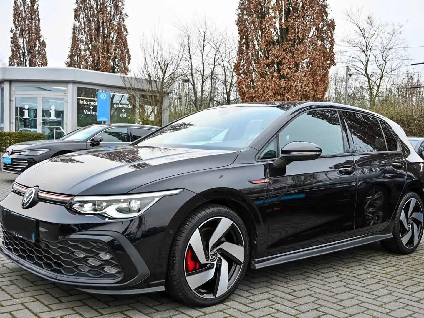 Volkswagen Golf GTI 5p-245cv-NAVI-KAMERA-KEYLESS-18' Nero - 2