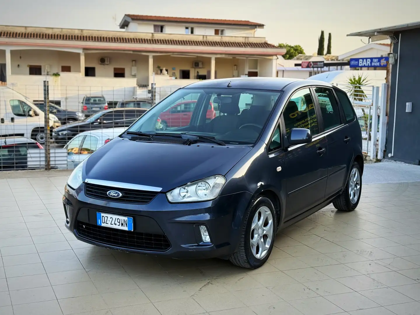Ford C-Max 2.0 Titanium Pack s/pelle Gpl 145cv - 2