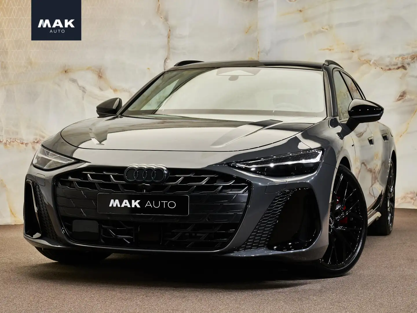 Audi A6 Avant E-Hybrid Quattro S Edition Competition, Edit Grau - 1