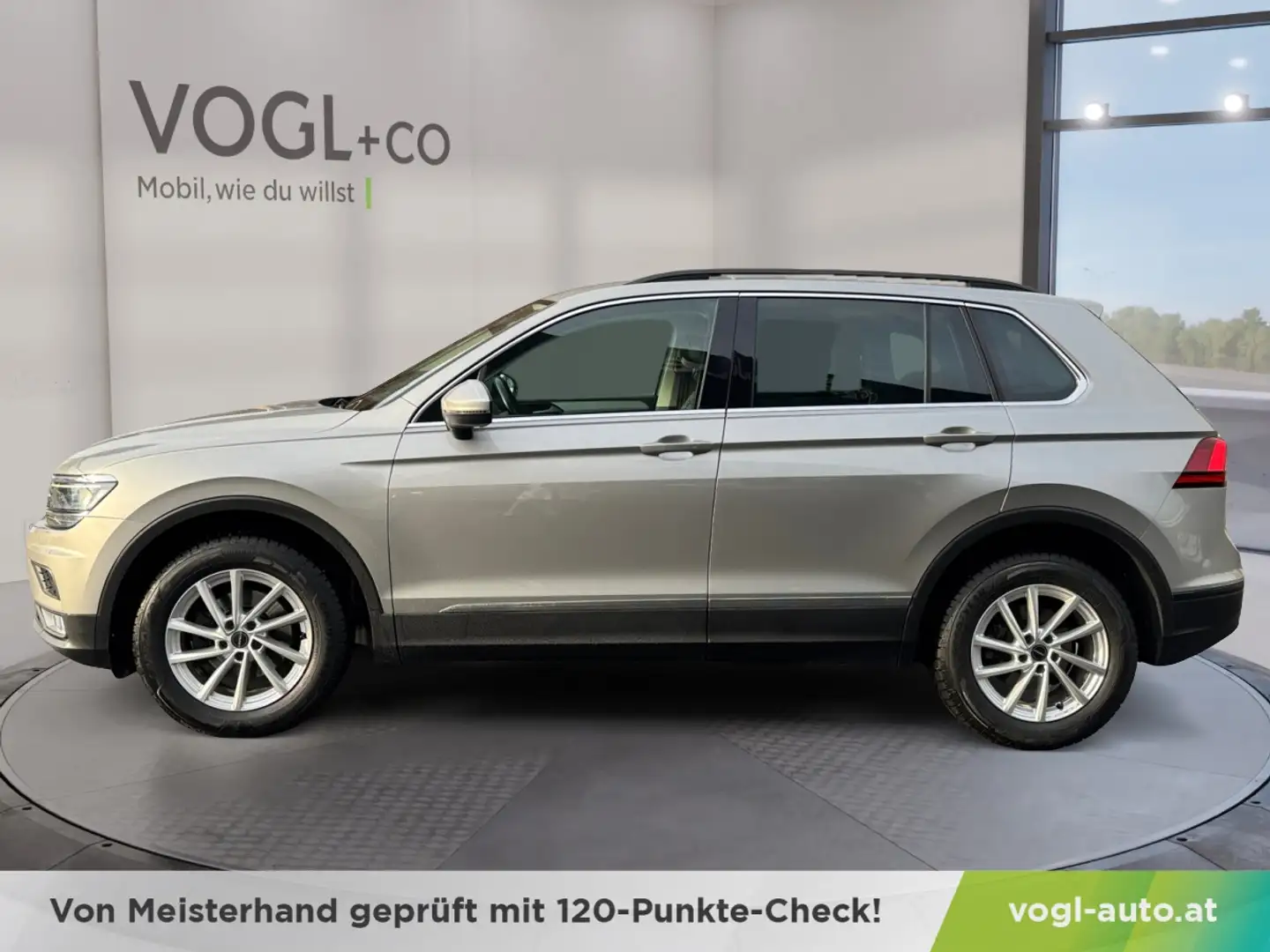 Volkswagen Tiguan 2,0 TDI SCR 4Motion Comfortline DSG Silber - 2