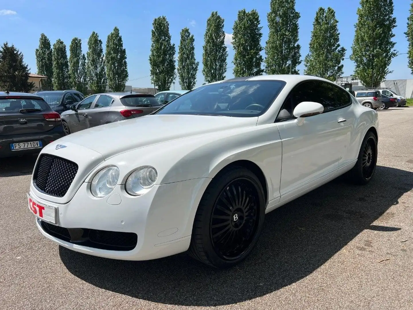 Bentley Continental GT Bílá - 1