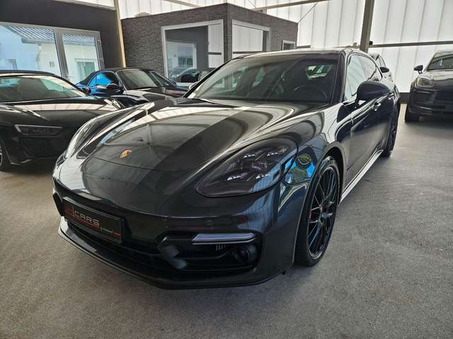 Imagine Porsche Panamera Sport Turismo GTS
