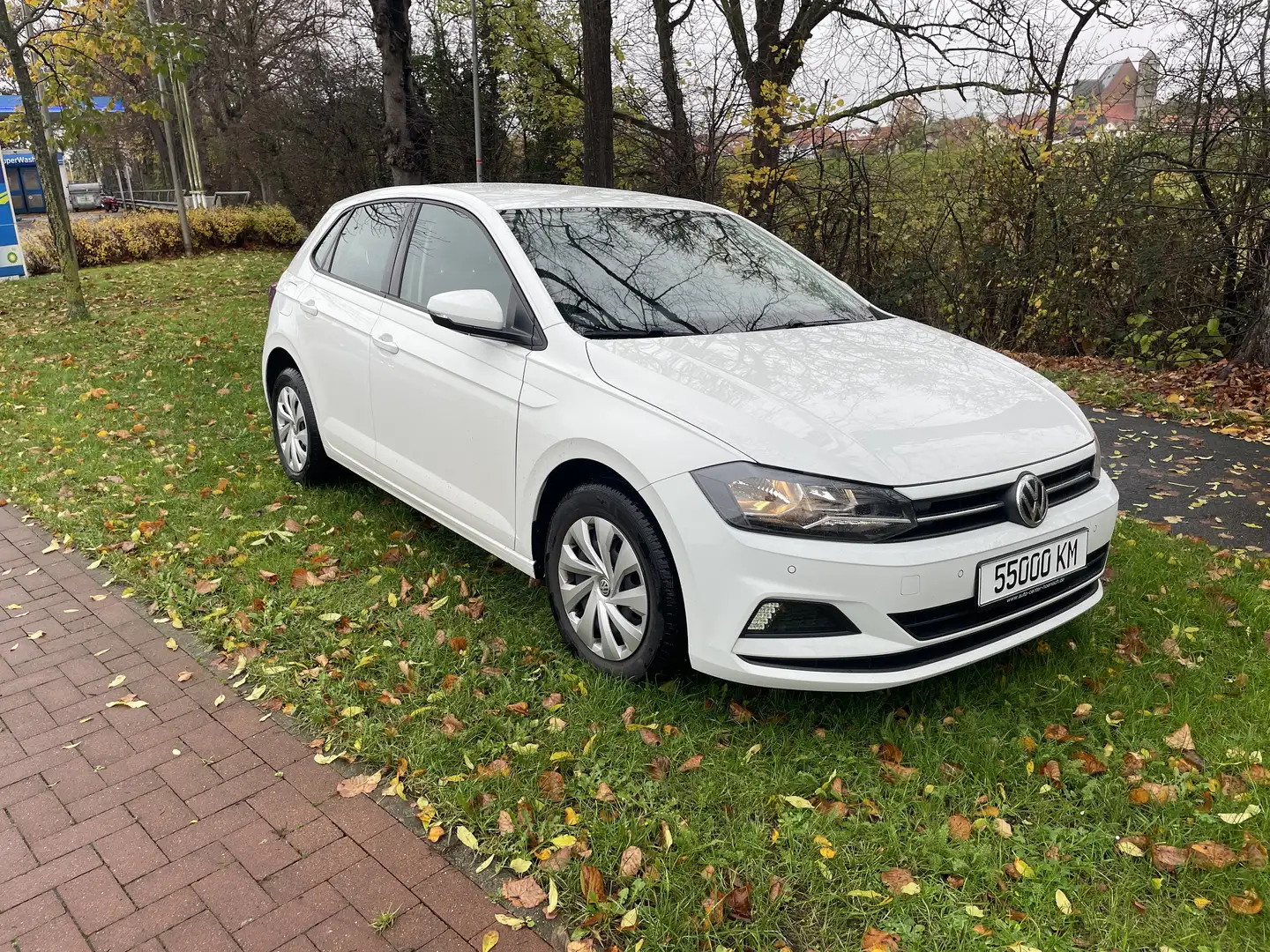 Volkswagen Polo Comfortline 95PS 54500km NAVI PDC SHZ GJR A/C 1.Hd Weiß - 2