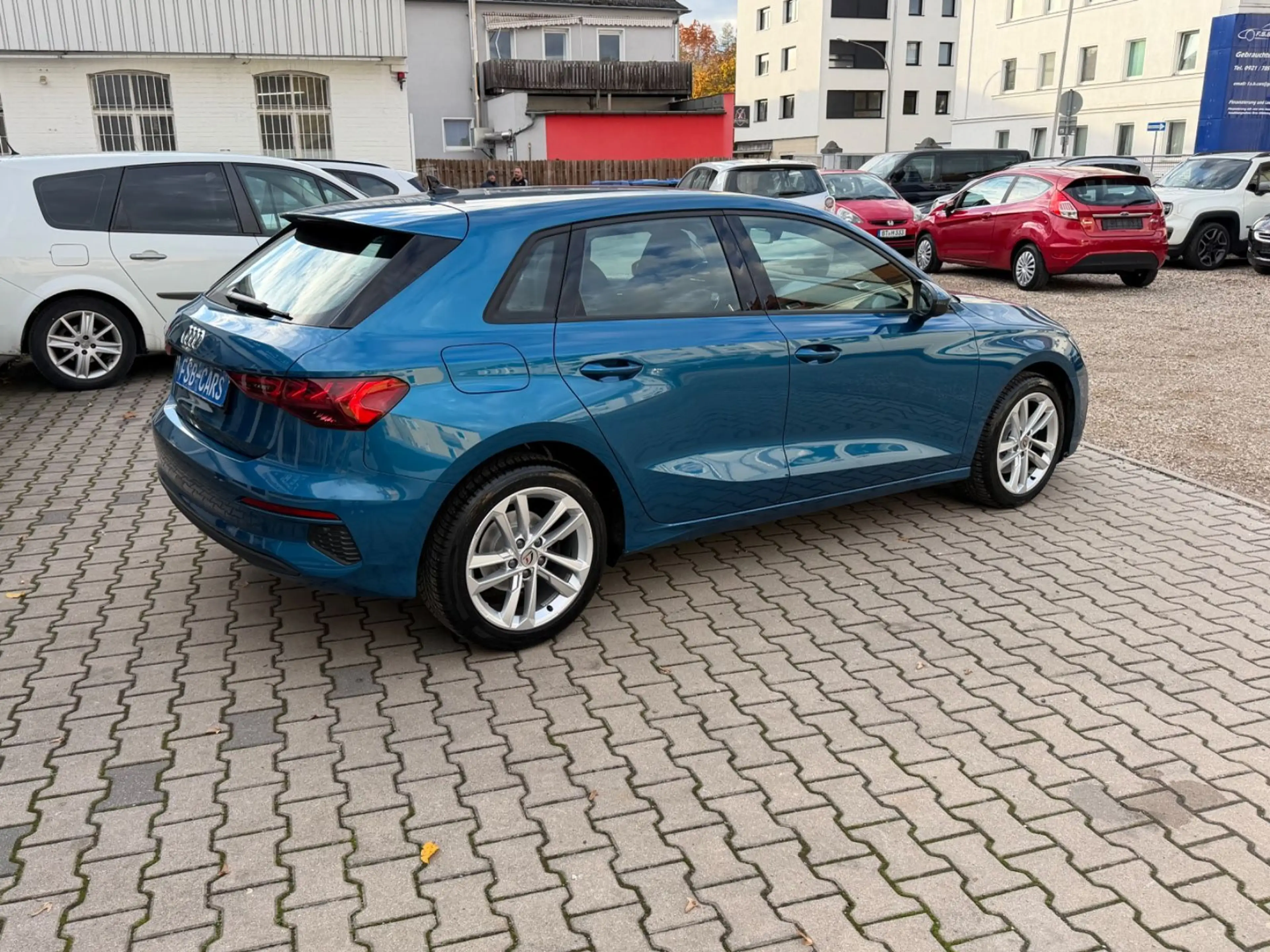 Audi A3 Sportback 35 TFSI basis — photo 3